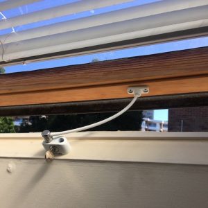 a locksmith that can install a skylight Cable lock